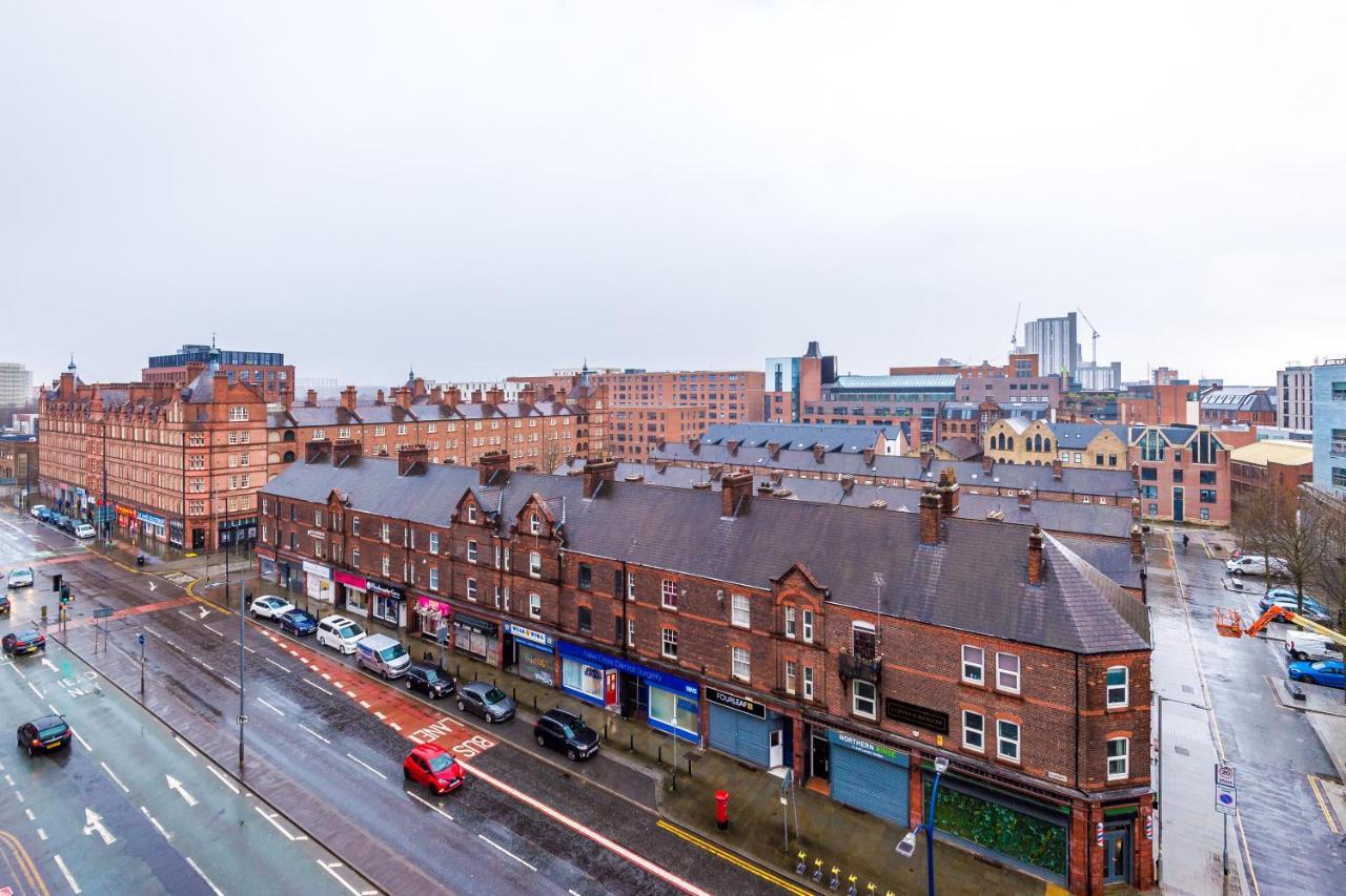 Hilltop Serviced Apartments - Ancoats Manchester Buitenkant foto