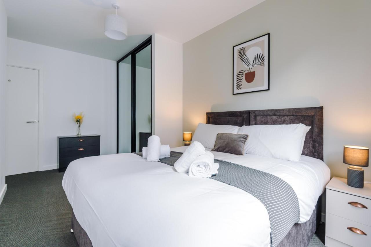 Hilltop Serviced Apartments - Ancoats Manchester Buitenkant foto