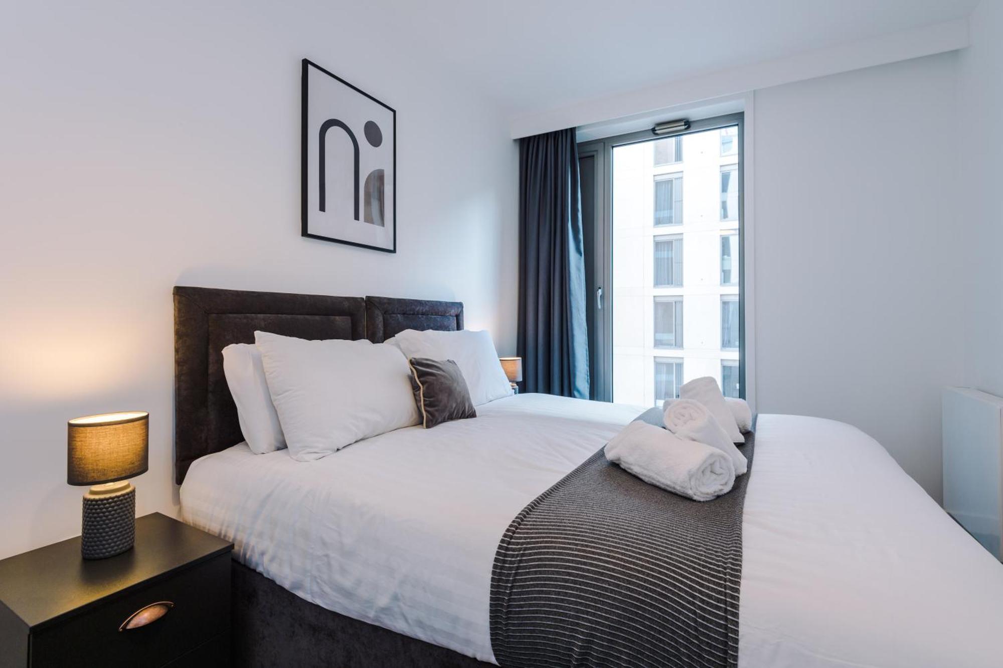 Hilltop Serviced Apartments - Ancoats Manchester Buitenkant foto